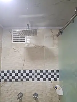 Snapshot of jhonedinsonhot chatting on February 18, 2:18 am jhonedinsonhot online show from February 18, 2:18 am