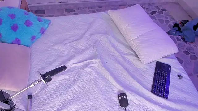 Bunny Blush1 online show from March 27, 7:35 pm