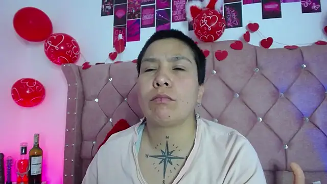 Snapshot of nat_evans8 chatting on February 18, 3:24 am nat evans8 online show from February 18, 3:24 am