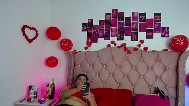 Snapshot of nat_evans8 chatting on February 22, 4:13 am nat evans8 online show from February 22, 4:13 am