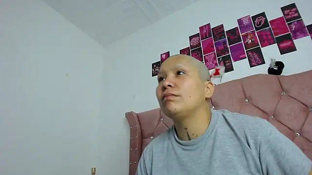 Snapshot of nat_evans8 chatting on March 10, 10:31 am nat evans8 online show from March 10, 10:31 am