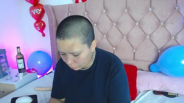 Snapshot of nat_evans8 chatting on March 24, 11:48 am nat evans8 online show from March 24, 11:48 am