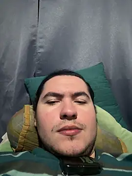 Snapshot of michoo69_ chatting on February 10, 6:17 am michoo69 online show from February 10, 6:17 am