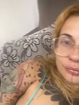 MissTamis online show from April 13, 5:02 am