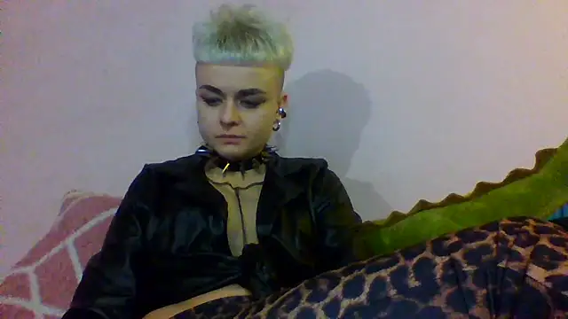 Snapshot of AlisaDear257 chatting on February 27, 8:53 pm AlisaDear257 online show from February 27, 8:53 pm