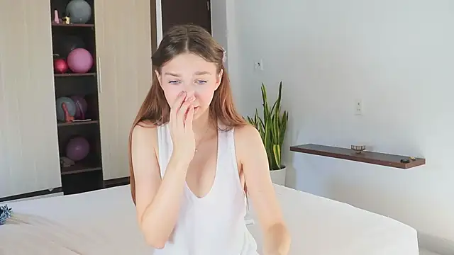 Snapshot of Your_Alisaa chatting on March 22, 2:37 am Your Alisaa online show from March 22, 2:37 am