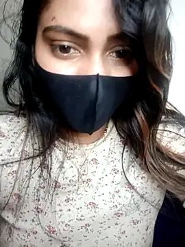 Snapshot of Jara_Queen2580 chatting on February 10, 4:11 pm Jara Queen2580 online show from February 10, 4:11 pm