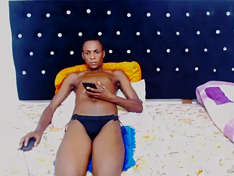 NtandoXx online show from March 18, 11:57 am