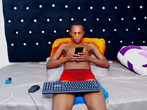 NtandoXx online show from March 25, 9:04 am