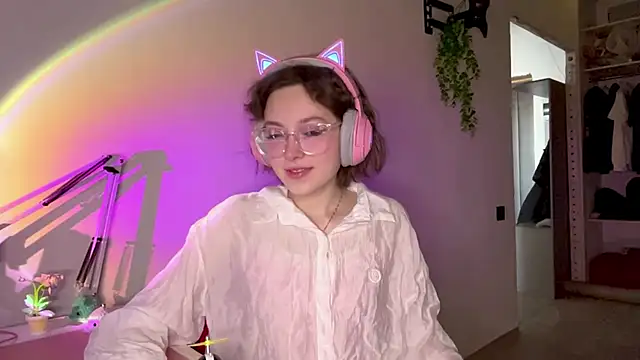 SlunkRear online show from February 13, 12:06 am