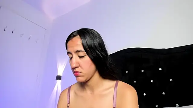 gisell antonella online show from May 7, 12:54 pm