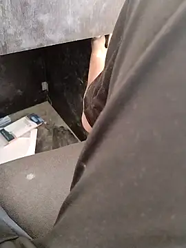 hardi9051 online show from February 11, 7:46 am