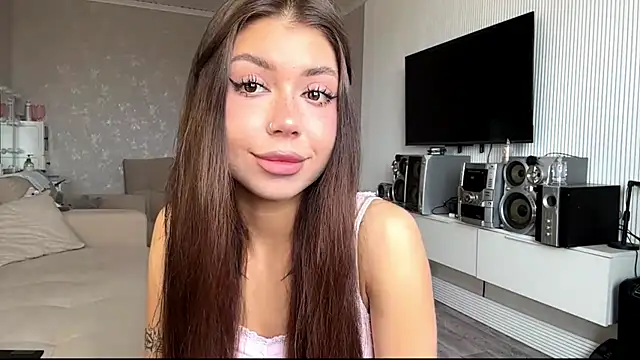 Snapshot of You_Club_Winx chatting on April 9, 7:14 am You Club Winx online show from April 9, 7:14 am