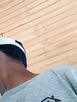 Snapshot of nego5628 chatting on March 11, 1:17 pm nego5628 online show from March 11, 1:17 pm