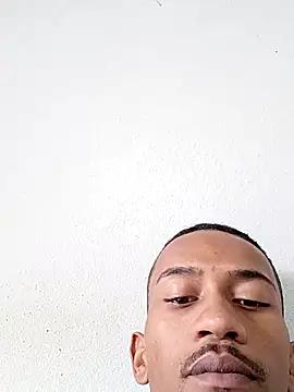 Snapshot of nego5628 chatting on March 19, 8:13 pm nego5628 online show from March 19, 8:13 pm