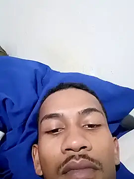 Snapshot of nego5628 chatting on April 3, 11:19 am nego5628 online show from April 3, 11:19 am