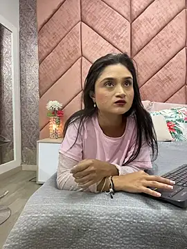 Sunny Linn online show from March 30, 10:27 am