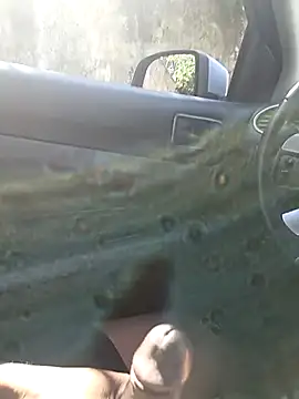 Snapshot of DiamanteNegro90 chatting on March 2, 12:01 pm DiamanteNegro90 online show from March 2, 12:01 pm