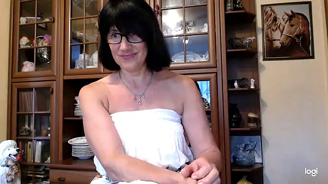 Snapshot of Vlastelina chatting on July 16, 1:39 pm Vlastelina online show from July 16, 1:39 pm