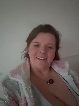 Snapshot of Laura-Loveyou chatting on March 13, 5:08 pm Laura-Loveyou online show from March 13, 5:08 pm