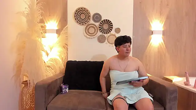 Gaia n Nix online show from February 15, 7:54 pm