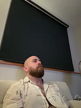 themountainbearmx online show from June 19, 3:44 am