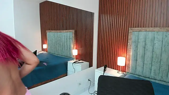 Karina Towers online show from March 31, 11:32 am