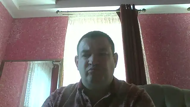 Snapshot of Shailadiess chatting on March 10, 9:47 am Shailadiess online show from March 10, 9:47 am