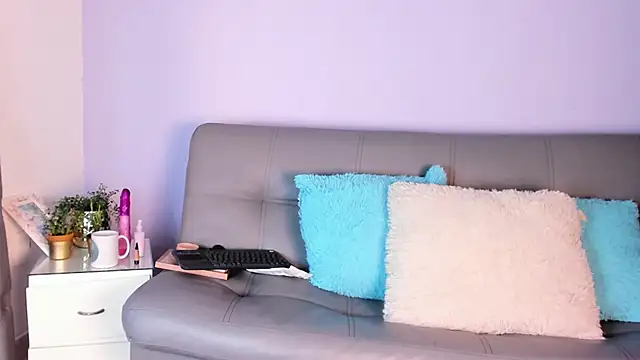 Snapshot of sugar_doll1 chatting on March 30, 8:54 pm sugar doll1 online show from March 30, 8:54 pm