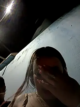 Royal street 1 online show from April 7, 4:02 am