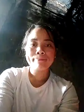 molly-xx online show from February 15, 3:47 am