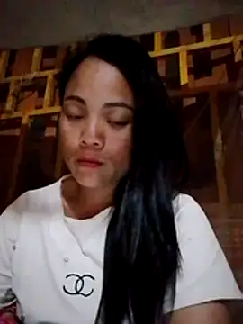 molly-xx online show from May 9, 3:50 pm