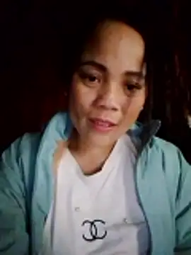 molly-xx online show from May 10, 6:29 am