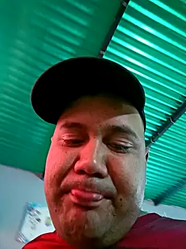 Snapshot of Mohamed1627 chatting on March 4, 2:12 pm Mohamed1627 online show from March 4, 2:12 pm