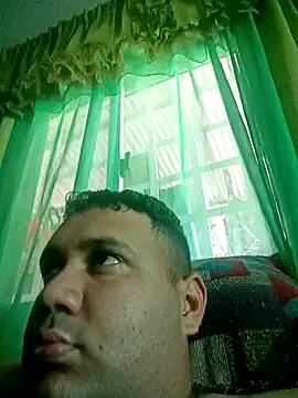 Snapshot of Mohamed1627 chatting on March 18, 5:49 pm Mohamed1627 online show from March 18, 5:49 pm