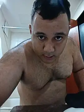 Snapshot of Mohamed1627 chatting on May 13, 3:59 am Mohamed1627 online show from May 13, 3:59 am