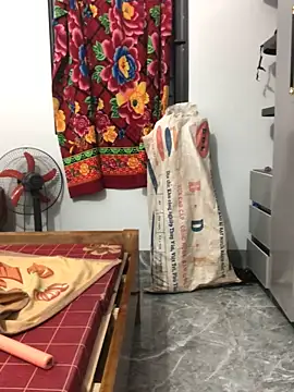 newbaby1 online show from February 23, 1:08 pm