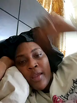 Snapshot of IslandTease chatting on February 11, 6:07 am IslandTease online show from February 11, 6:07 am