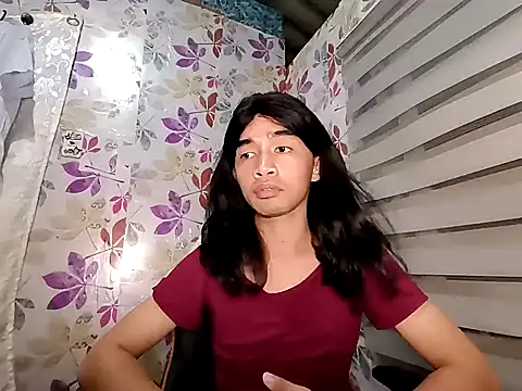 reinaortegax online show from April 1, 12:28 pm