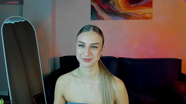 Silen Tori online show from February 19, 9:38 am