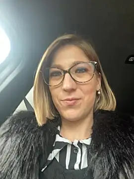 blondie-27 online show from April 13, 12:32 pm