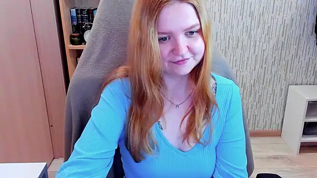 AnitaXVine online show from May 9, 1:16 pm