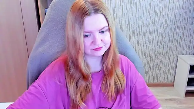 AnitaXVine online show from May 13, 8:06 pm