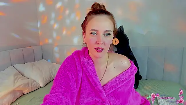 she wolf online show from March 25, 3:51 pm