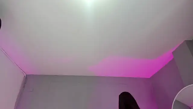 Snapshot of Zaphiro__Sky chatting on March 28, 8:47 am Zaphiro Sky online show from March 28, 8:47 am