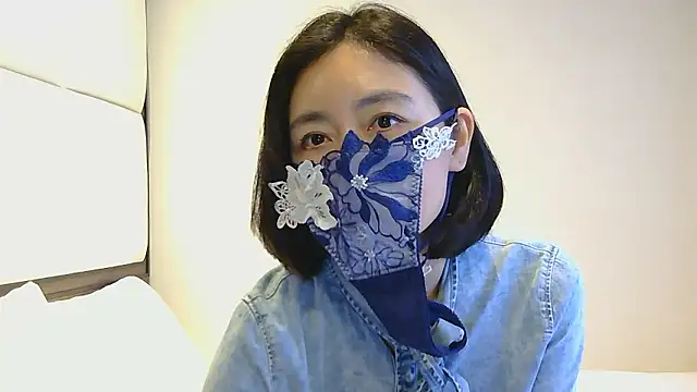 Mochi-Momo online show from May 1, 4:50 am