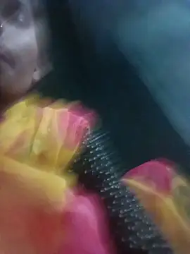 Desi Couple P online show from May 18, 12:00 pm
