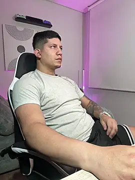  robertobaggioo online show from March 28, 12:27 pm