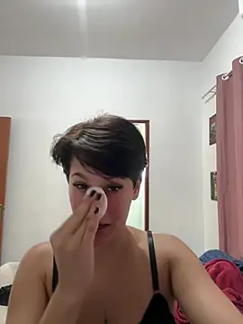 Snapshot of LissPerolaa chatting on July 20, 12:18 pm LissPerolaa online show from July 20, 12:18 pm