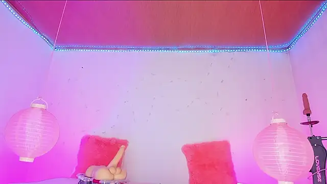 Snapshot of karol_kane chatting on March 4, 4:02 pm karol kane online show from March 4, 4:02 pm